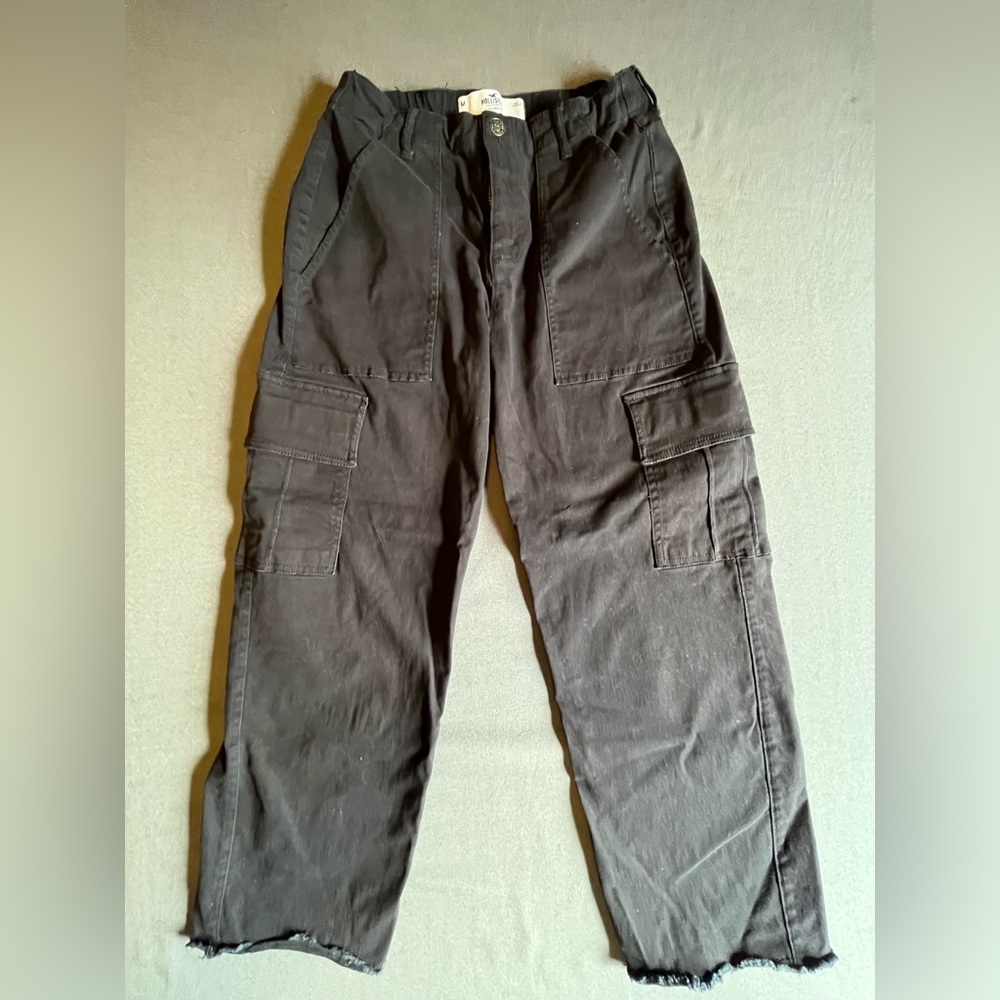 Hollister Ultra High-rise Black Cargo Pants